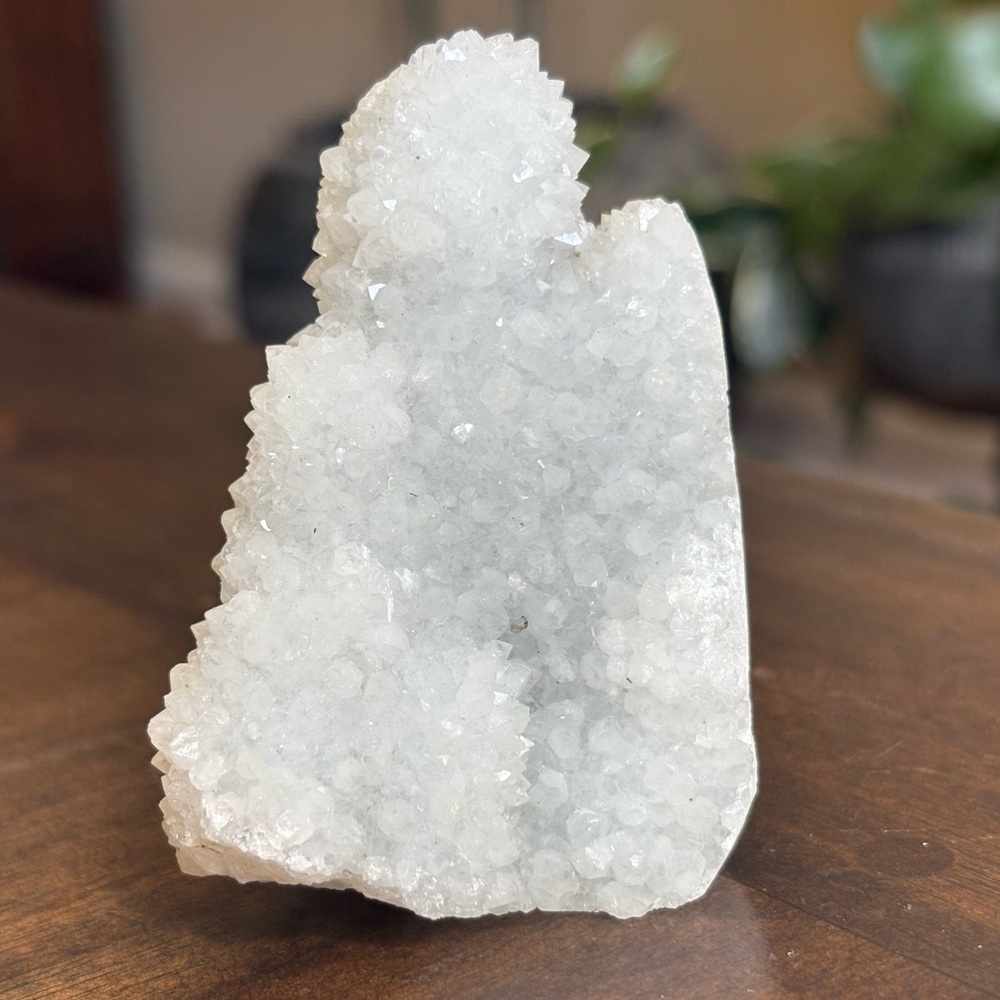 Quartz Freestanding Crystal Geode